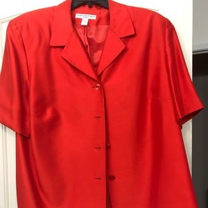 Josephine Chaus beautiful short sleeve silk blazer